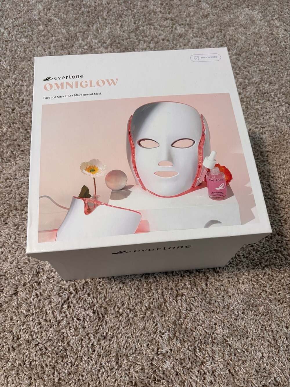 Evertone Omniglow Face and Neck LED + Microcurrent Mask